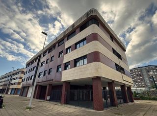Affitto Appartamento  Calle pancho cosio 9. Dúplex de dos dormitorios en torrelavega.