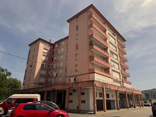 Pis  Calle trabajadores de authi. Espacio, luz natural y confort piso céntrico de 3 habitaciones c