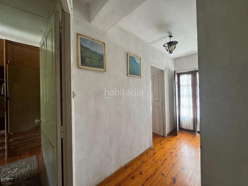Foto f63ae6f8-1eaf-4686-94e2-81470fc1651c. Casa a carretera silio-cl-gral 52 a Molledo