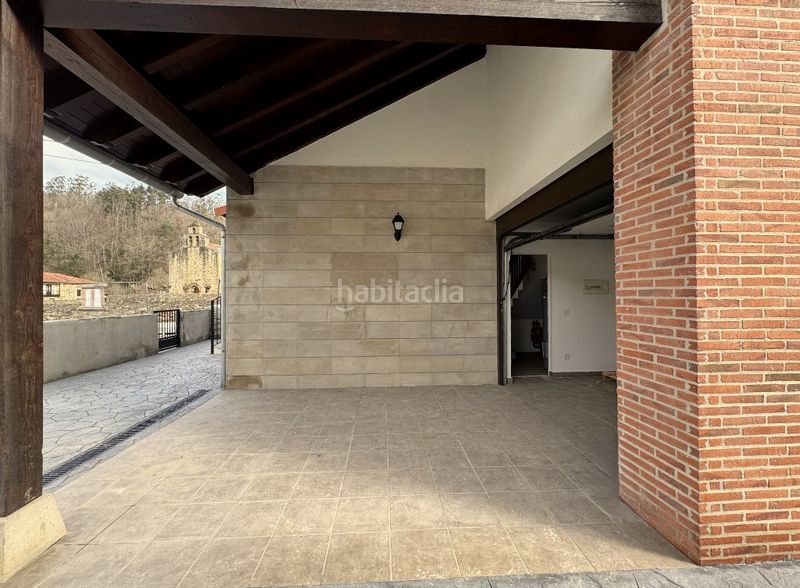 Foto 8178b12d-809d-486b-9e2a-1cfcfd328e5f. Casa aparellada 203m<sup>2</sup> a Molledo