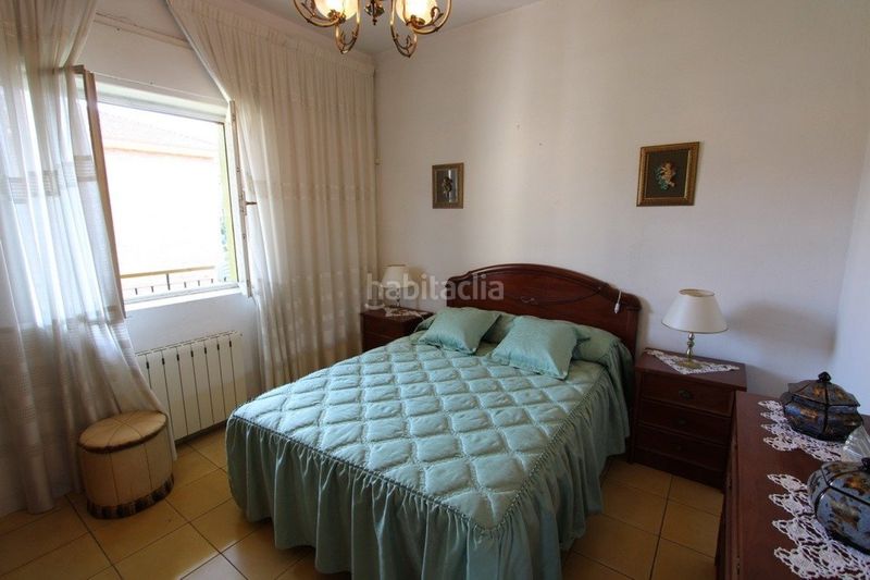 Foto e133521a-36e9-4db5-8f44-7510ca5b071a. Casa a los corrales de buelna - calle mies de la hoya 19 a Corrales de Buelna (Los)