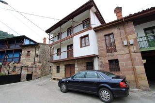 Towny house  Cieza - villasuso 48. Caserón tradicional en cieza. carácter montañés en el parque nat