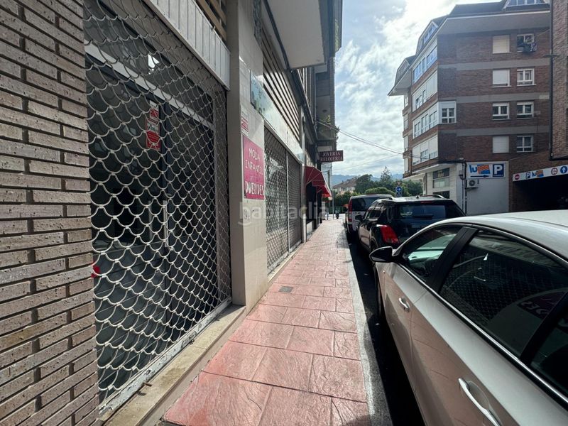 Foto 6cae6c5e-9f82-4a34-8968-071694b9b903. Lloguer local comercial a los corrales de buelna - calle la paz a Corrales de Buelna (Los)