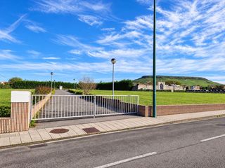 Rural plot in Hinojedo - Calle MONSEÑOR DEL VAL