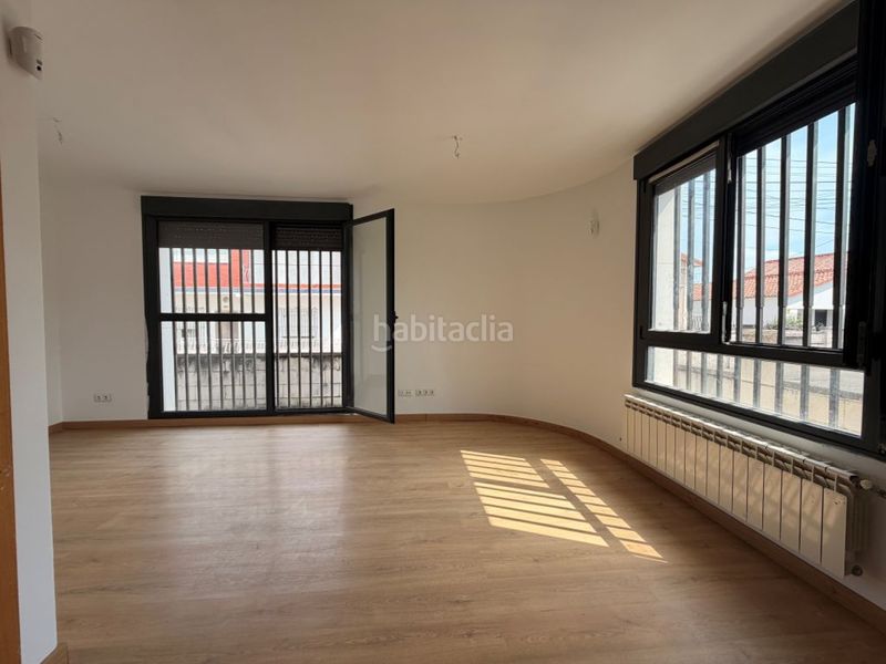 Foto 05090490-ae59-47dc-bec3-f224a52772e4. Casa amb calefacció aparcament a Tanos Torrelavega