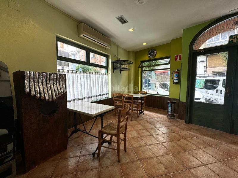 Foto 03b6e0fc-3d1b-4387-9009-6a7a676c9ef7. Local comercial a menendez pelayo 6 a Corrales de Buelna (Los)