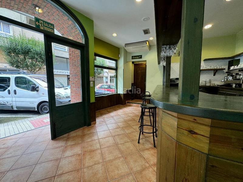 Foto 3f133a0a-b158-463f-89c2-ccb996cf88fc. Local comercial a menendez pelayo 6 a Corrales de Buelna (Los)