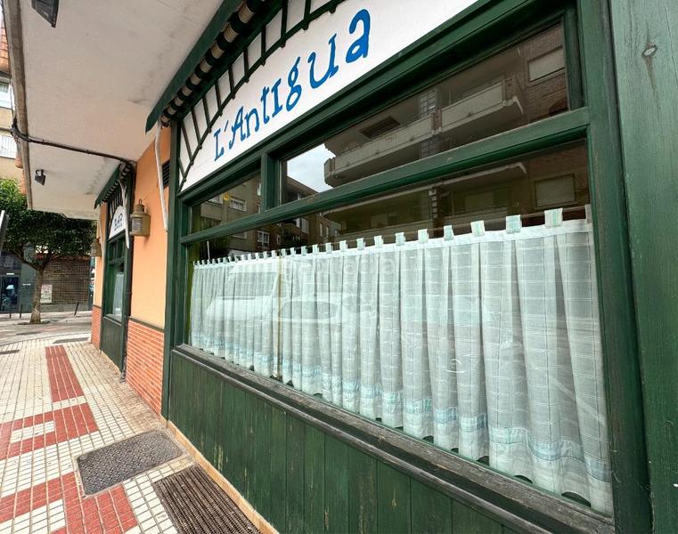 Foto 67bc2fe2-7f72-480e-a30e-38b0afaf3869. Local comercial a menendez pelayo 6 a Corrales de Buelna (Los)