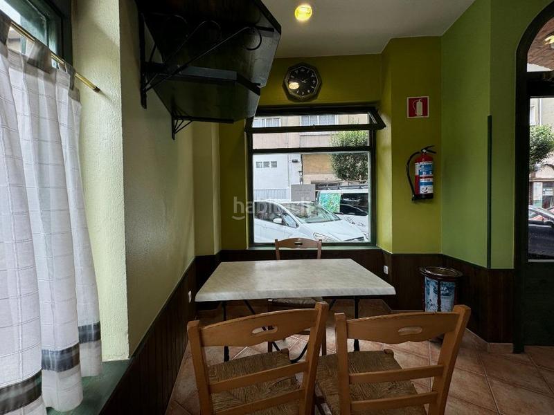 Foto 87afdbe4-fedf-4c11-98b1-50f212ec0c34. Local comercial a menendez pelayo 6 a Corrales de Buelna (Los)