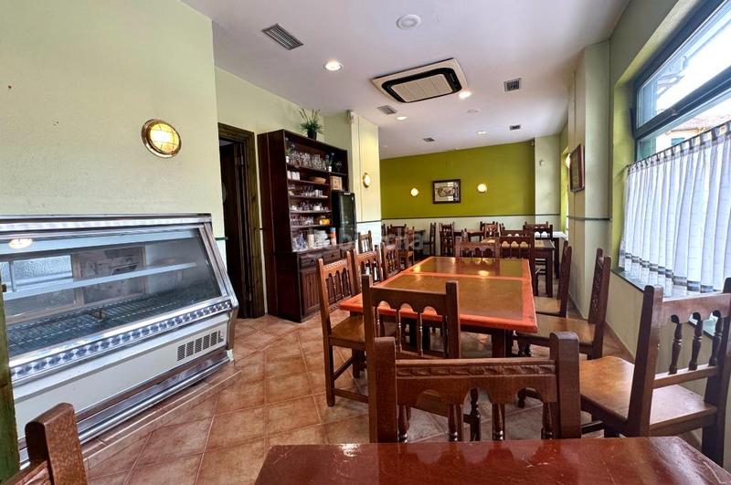 Foto b5abf0a5-2c63-4cfd-9a5f-cf63d99f1ddf. Local comercial a menendez pelayo 6 a Corrales de Buelna (Los)