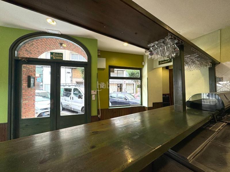 Foto db8a20b3-24db-4557-ba49-73796b627287. Local comercial a menendez pelayo 6 a Corrales de Buelna (Los)