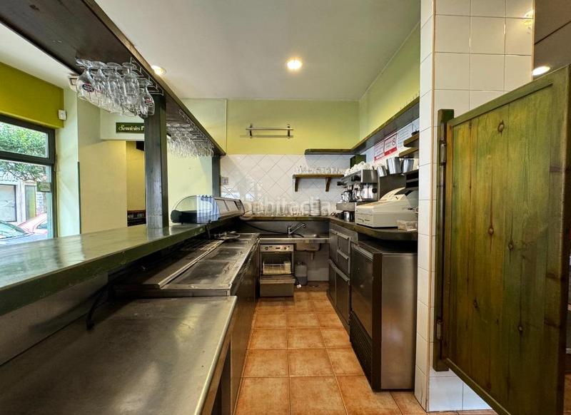 Foto ee7b0499-f018-484a-b012-d13f52475f0b. Local comercial a menendez pelayo 6 a Corrales de Buelna (Los)