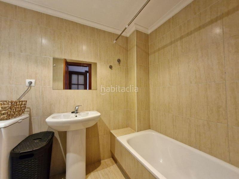Foto 208d8d71-d4ab-47b0-ab76-3e85248e52ce. Alquiler piso en avenida palencia 7 apartamento . en Torrelavega