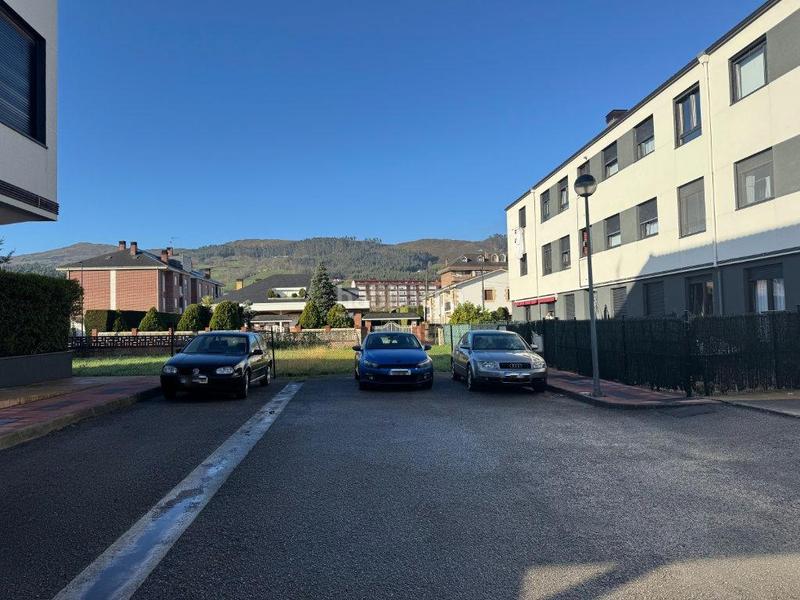 Foto 570e5bf9-86a7-4d92-817d-568ccfeaa275. Pis a jose maria pereda 46 a Corrales de Buelna (Los)