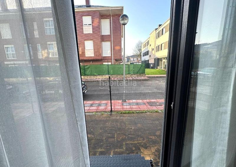 Foto 87bd744d-2837-4bd9-9780-02f98e40e169. Pis a jose maria pereda 46 a Corrales de Buelna (Los)