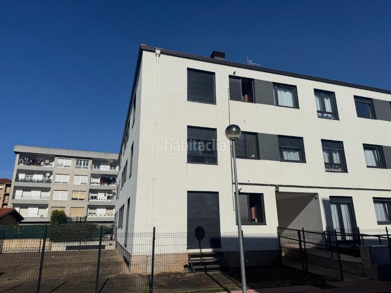 Foto e636bc1b-6ed2-4bad-80a9-d75addd43a5c. Pis a jose maria pereda 46 a Corrales de Buelna (Los)