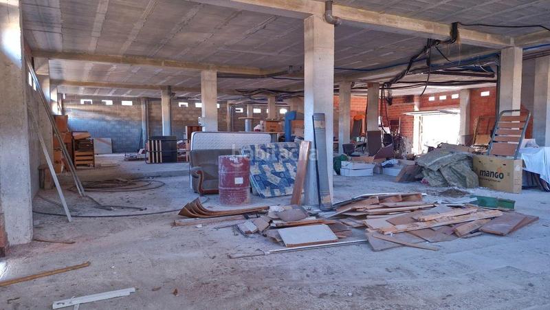 Foto 85c9e285-8464-4b9a-b1cc-a4f6472bac3d. Local commercial dans barrio rivero 22 dans San Felices de Buelna