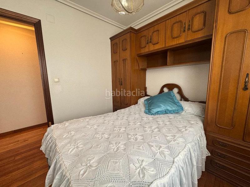 Foto 049d84e9-cf3a-468a-9d88-f56e5de0175f. Piso en calle felisa campuzano 8 piso de 4 dormitorios en el centro de los corrales de buelna. en Corrales de Buelna (Los)