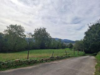 Terreno residenziale in Llana (la) 5. Terreno urbano en zurita de piélagos.