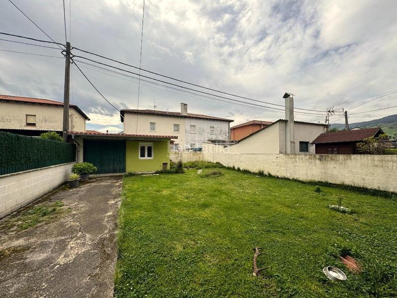 Foto 1d807344-365a-450a-9f2c-223a2d2b6011. Casa in calle virgen del mar 4 in Corrales de Buelna (Los)