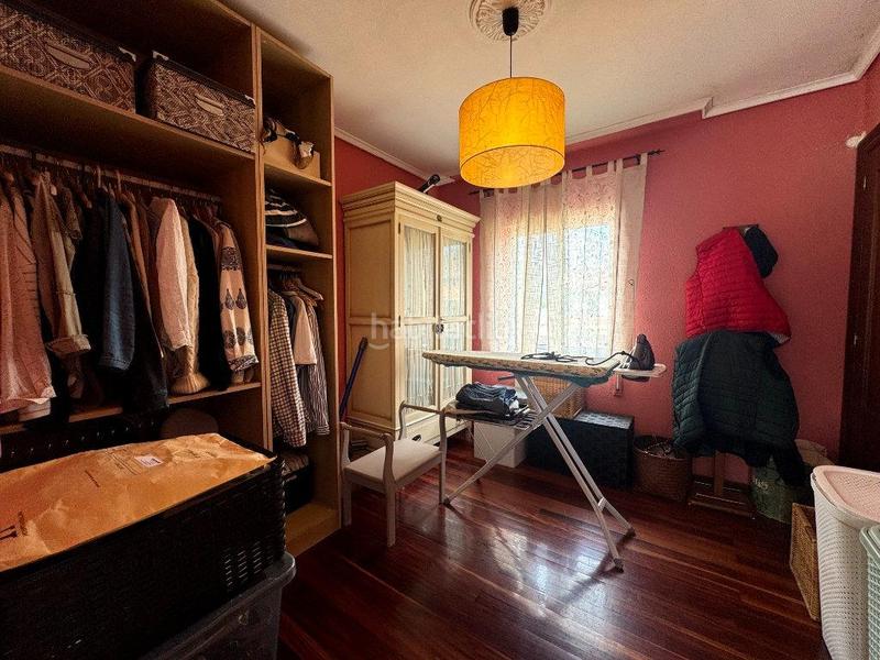 Foto 5818cb85-6561-4db0-98a0-bdd85f741124. Casa in calle virgen del mar 4 in Corrales de Buelna (Los)