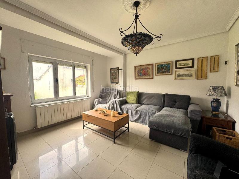 Foto 78e1498e-d9d7-459c-9b6e-8710b19989e4. Casa in calle virgen del mar 4 in Corrales de Buelna (Los)