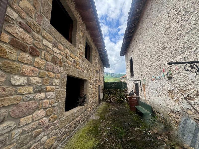 Foto c80ed94d-7d57-478a-b22c-f8edd70dc8b2. Haus in barrio helecha 155 in Molledo