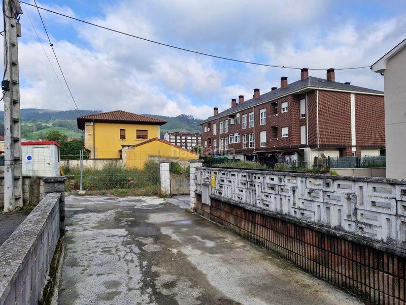 Foto 1f571797-587f-428a-86e0-089ce02720c4. Terreno residencial en calle de josé maría pereda 35 solar con proyecto y licencia. en Corrales de Buelna (Los)