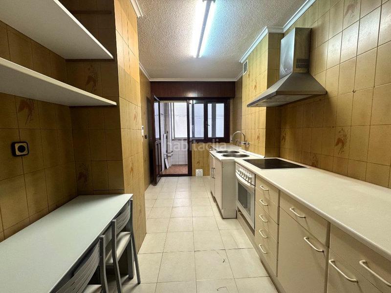 Foto cb0c498b-9749-453f-962e-8f5d3710192c. Appartamento in calle julian ceballos 15 in Centro Torrelavega
