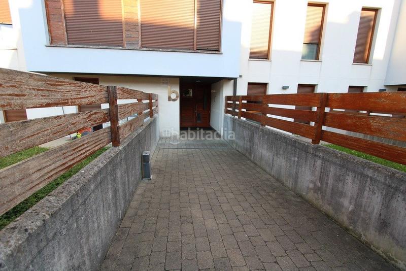 Foto 7d34fd83-0072-4e57-a1a3-91145ecf6876. Alquiler piso en calle Cartes-la serna 4 piso en la serna , con garaje, trastero y plaza privada de parking. en Cartes