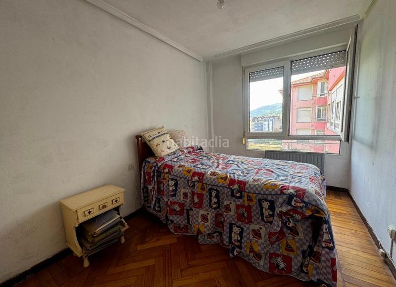 Foto b40bd6a4-0fd9-4b84-8d5b-075416af3484. Appartement avec chauffage dans Corrales de Buelna (Los)