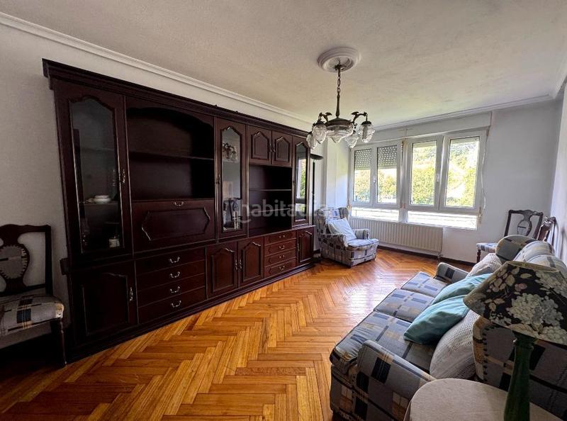 Foto e0328c2a-1a9e-42cc-96eb-48d2c9f8bbe0. Appartement avec chauffage dans Corrales de Buelna (Los)