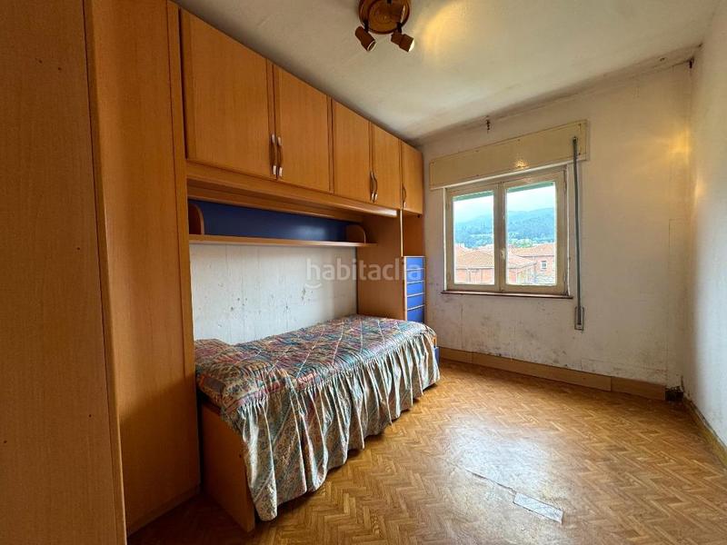 Foto c1cfe4c1-83d4-477c-a65b-30d63941945b. Piso en castilla 5 piso con garaje en los corrales de buelna. en Corrales de Buelna (Los)