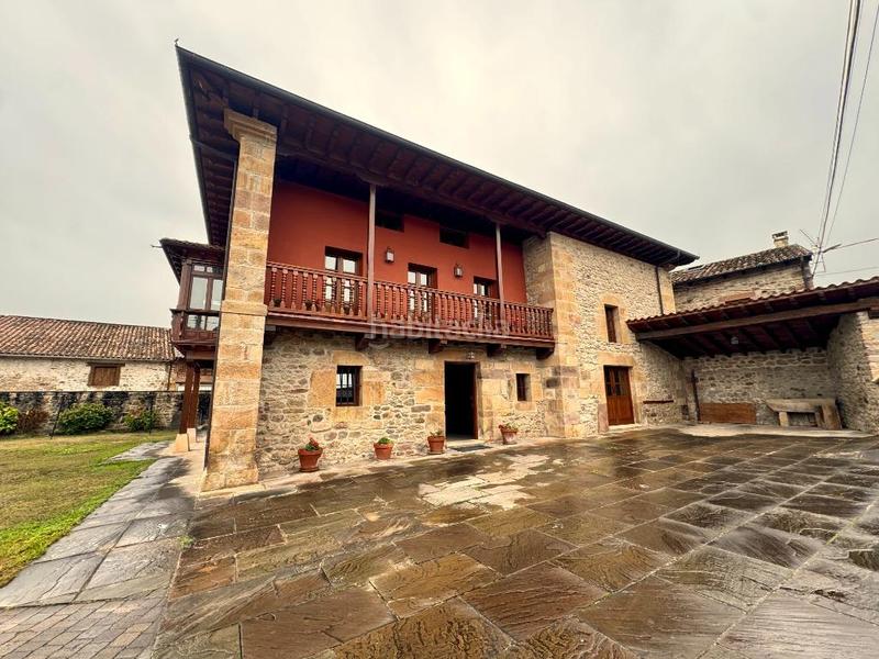 Foto 5073d69d-248b-4b67-b44a-ae477601a995. Casa casona montañesa cantabria. en Molledo