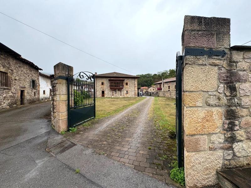 Foto 9e38474c-9afc-4085-93ef-1f0aaf4c3dc4. Casa casona montañesa cantabria. en Molledo