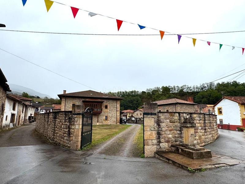 Foto c9b43c6b-97e0-4ef6-a4d4-26371bc26693. Casa casona montañesa cantabria. en Molledo