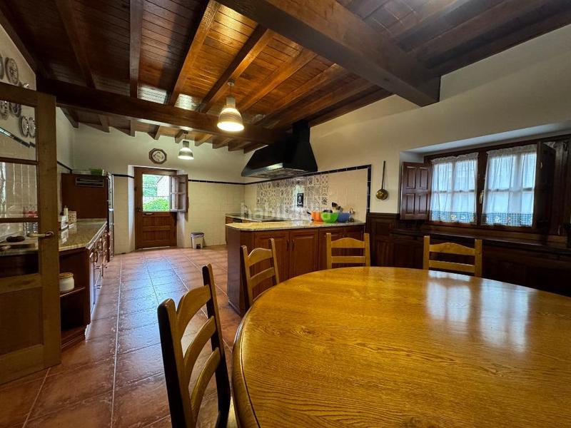Foto dee8cfb7-f6d8-4bbf-8d66-156f94ae1e25. Casa casona montañesa cantabria. en Molledo
