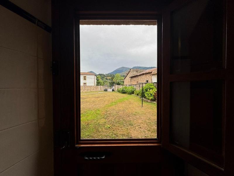 Foto ff17cdc3-d6c4-4d43-a97a-1999a02166ec. Casa casona montañesa cantabria. en Molledo
