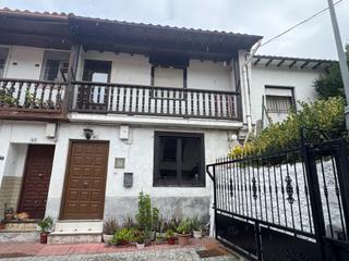 Maison  Barrio san andres 22. Casa adosada con parcela en somahoz  gran oportunidad para refor
