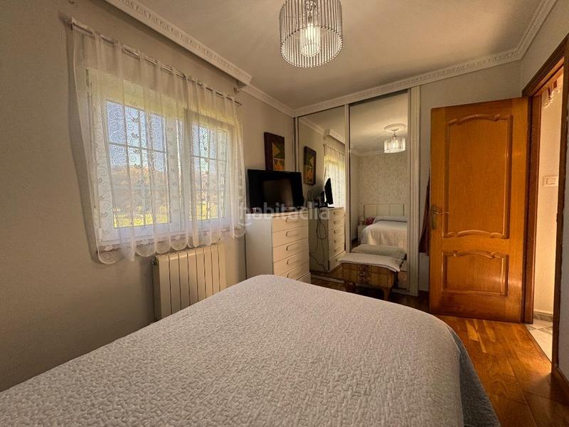 Foto 1d8519ec-f3b8-4b45-953f-442e219e5a73. Casa amb calefacció aparcament a San Felices de Buelna