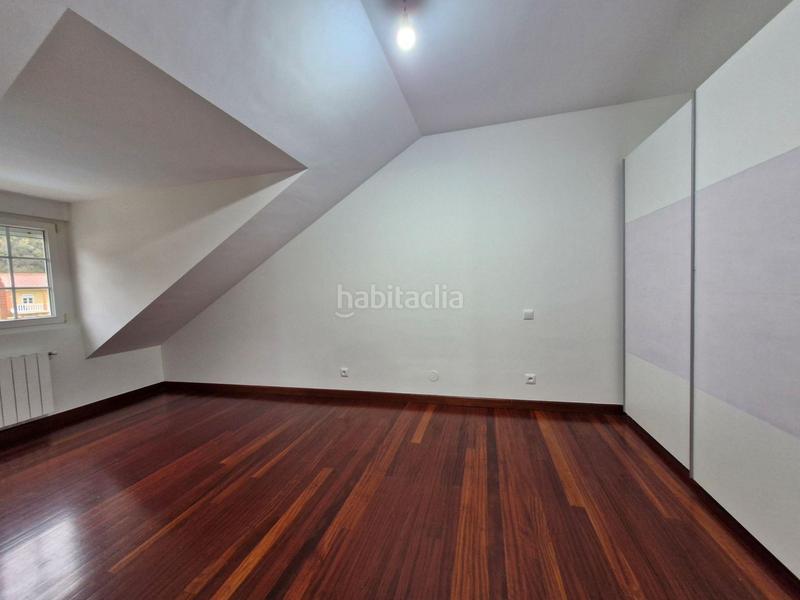 Foto 10adfd3d-3ec7-4672-8ea7-cf409a7aca4a. Alquiler piso en barrio de solarana 1 puente Arce dúplex exclusivo con vistas, garaje y piscina. en Piélagos