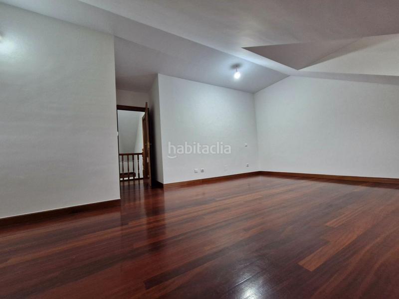 Foto 127954b9-7065-427b-8f96-eeb97ec0475d. Alquiler piso en barrio de solarana 1 puente Arce dúplex exclusivo con vistas, garaje y piscina. en Piélagos