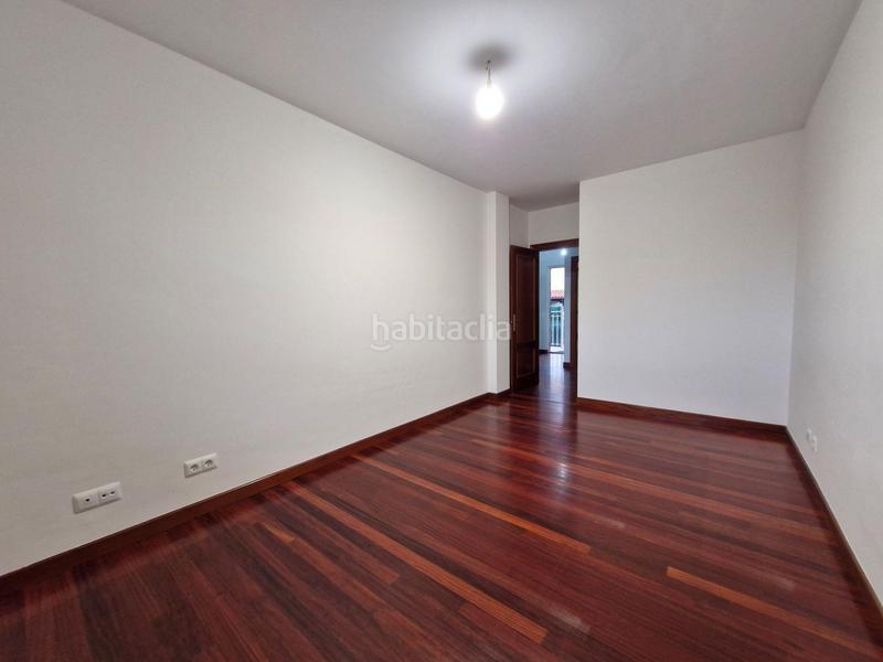 Foto 22e8e649-d11f-450b-8e1e-283dc7104578. Alquiler piso en barrio de solarana 1 puente Arce dúplex exclusivo con vistas, garaje y piscina. en Piélagos
