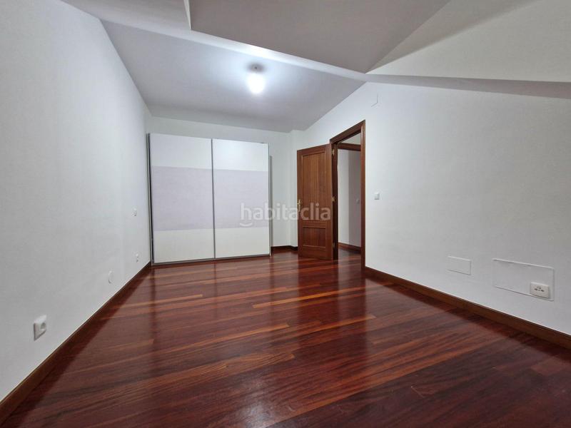 Foto 73f94b71-38a7-49ea-a3b9-0f9c04d7a27c. Alquiler piso en barrio de solarana 1 puente Arce dúplex exclusivo con vistas, garaje y piscina. en Piélagos