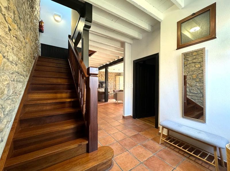 Foto e327c1c6-b1ce-4561-9e68-8cd9fe5127cb. Terreny residencial a calle mayor 28 a Suances