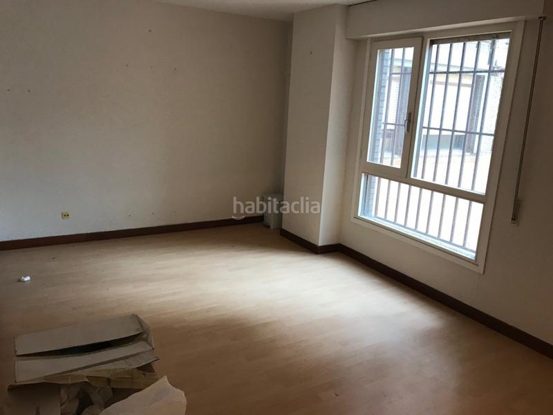 Foto ab4e4b14-c7e2-4593-9e8e-33d8558a865d. Miete büro mit parking in Numancia - San Fernando Santander