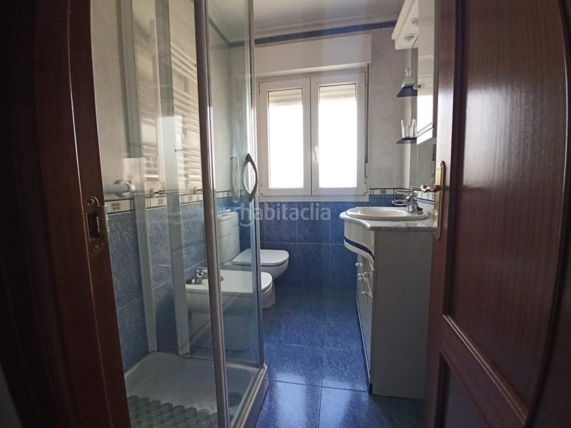 Foto 61052ad0-b3ed-489f-ac89-c00dfcb35340. Alquiler piso alquiler con parking comunitario en Santander
