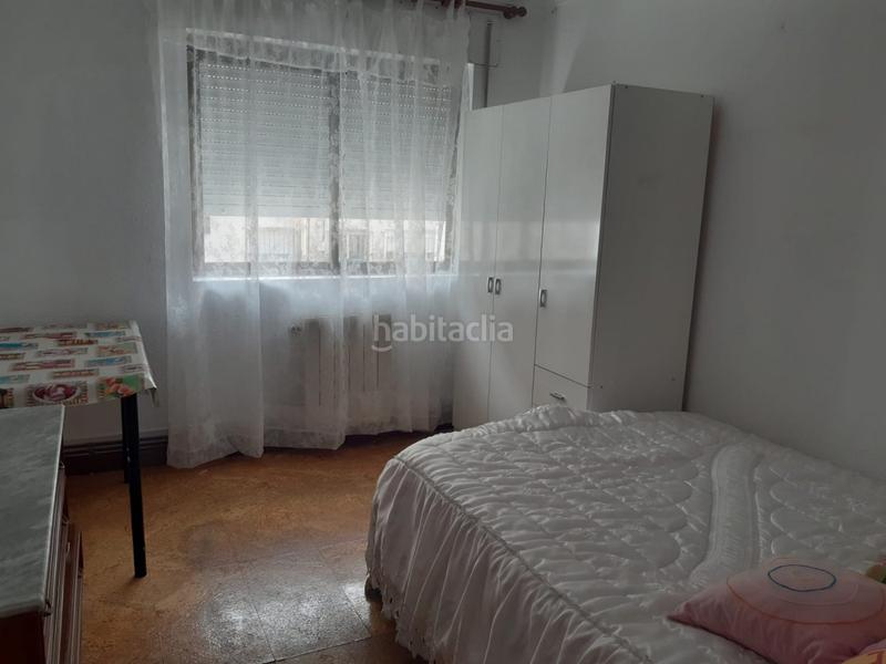 Foto b34f2174-047f-4b53-b448-e2b33825cb55. Alquiler piso alquiler con parking comunitario en Santander