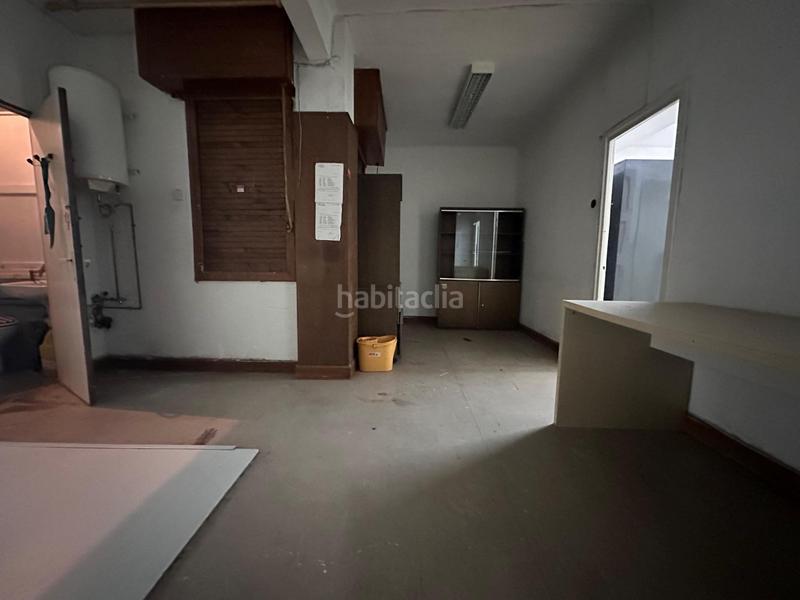 Foto 424551de-7d55-4aff-83a7-3fc34694fd1f. Alquiler oficina  en alquiler en el centro ideal profesionales, gran visibilidad en Santander