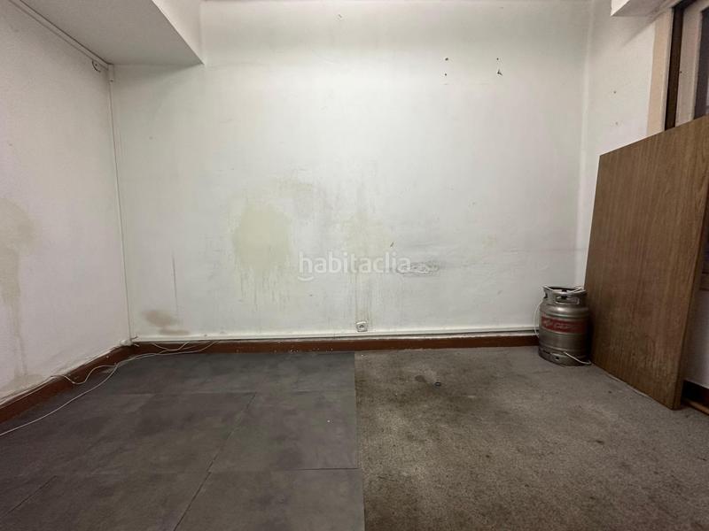 Foto 504c42db-80a0-42ae-8d99-6818592bd2de. Alquiler oficina  en alquiler en el centro ideal profesionales, gran visibilidad en Santander